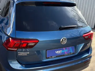 Volkswagen Tiguan Allspace 4Motion Moduri Condus CarPlay Nav