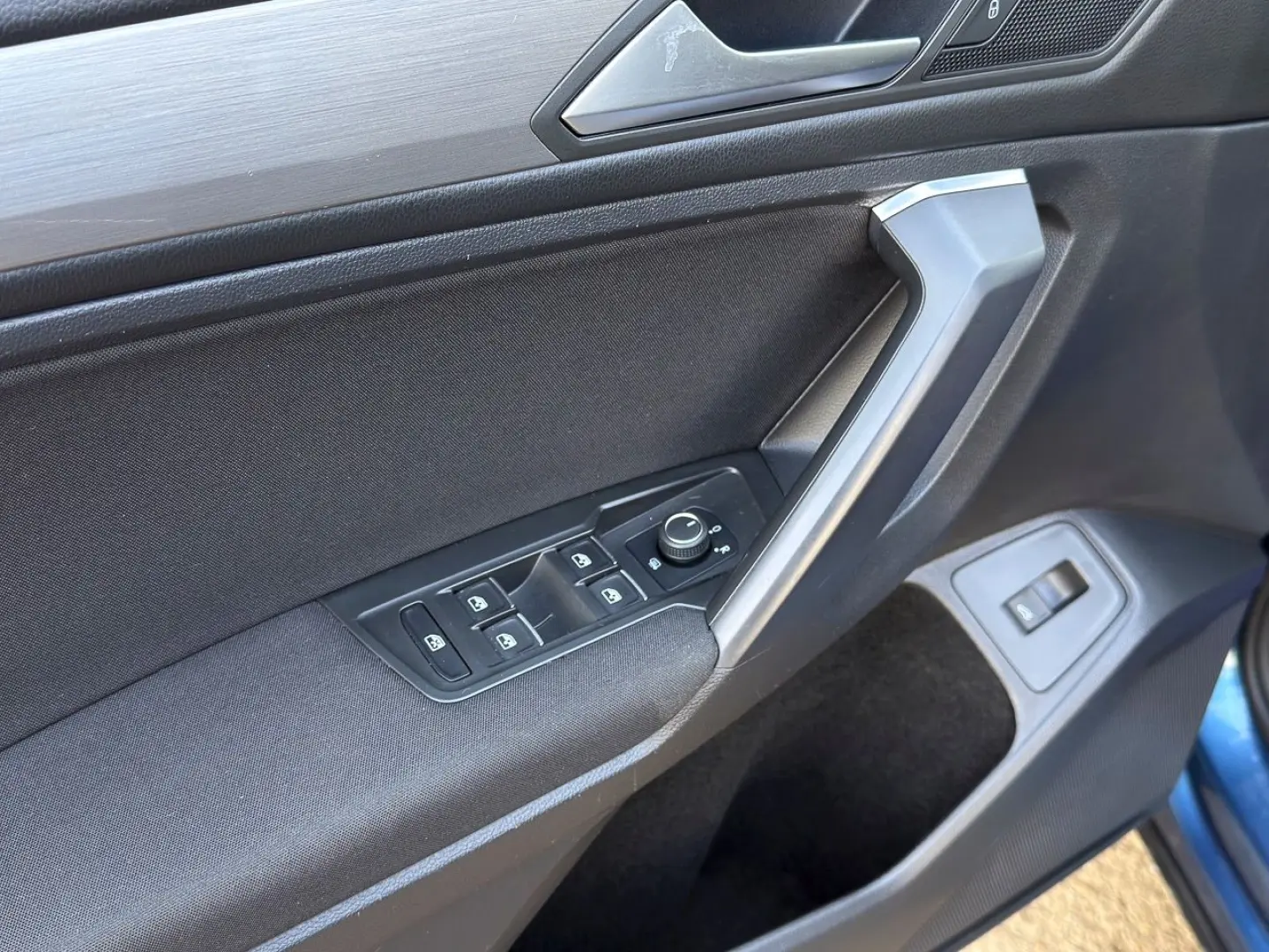 Volkswagen Tiguan Allspace 4Motion Moduri Condus CarPlay Nav