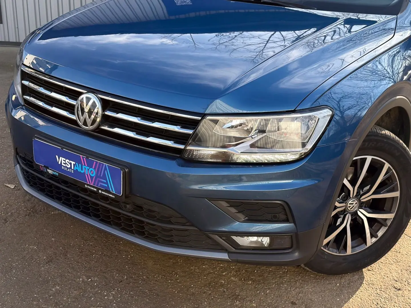 Volkswagen Tiguan Allspace 4Motion Moduri Condus CarPlay Nav