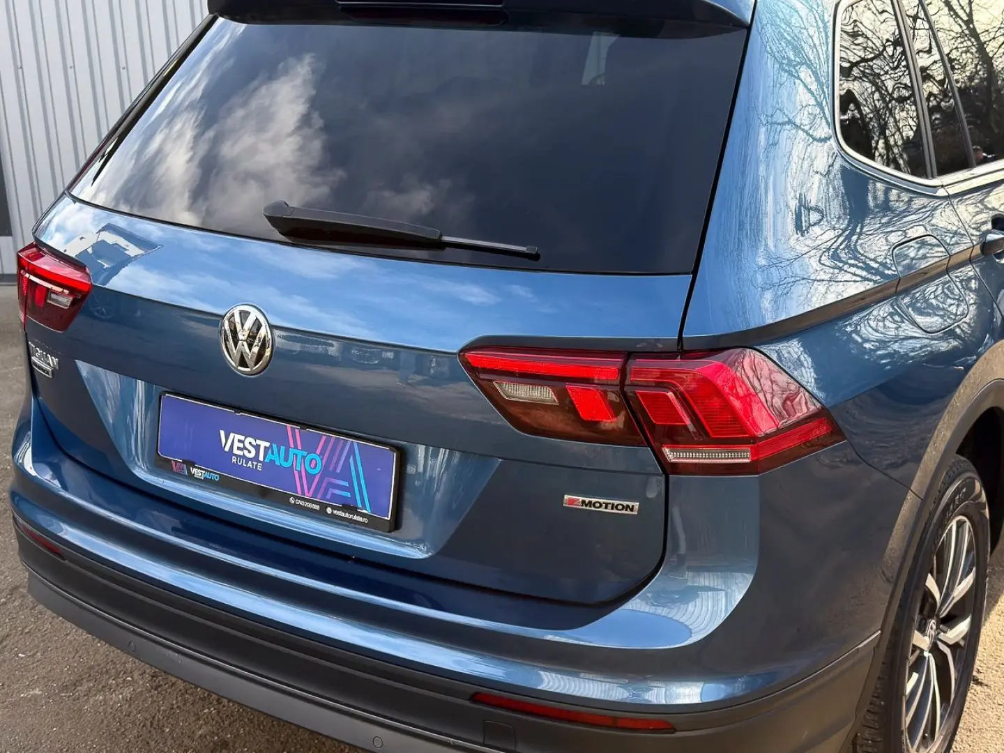 Volkswagen Tiguan Allspace 4Motion Moduri Condus CarPlay Nav