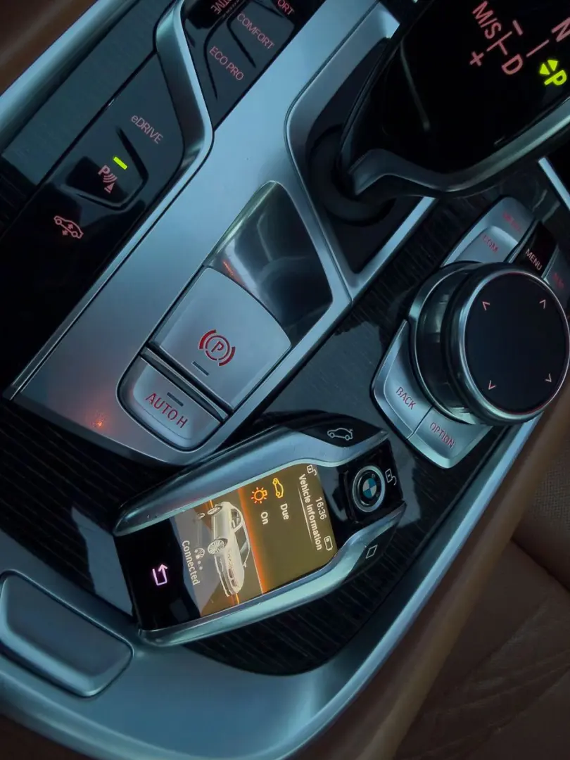 Bmw Seria-7 Gen-G11-G12-2015