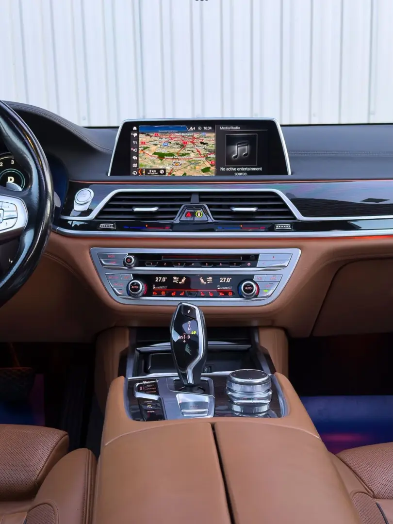 Bmw Seria-7 Gen-G11-G12-2015