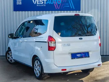 Ford Tourneo-Courier