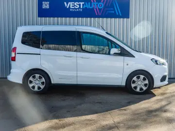 Ford Tourneo-Courier