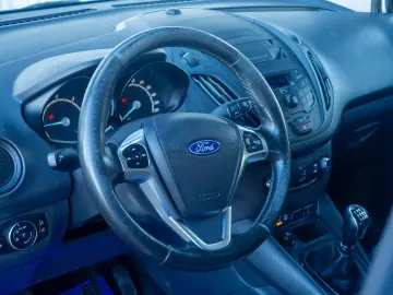 Ford Tourneo-Courier