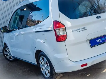 Ford Tourneo-Courier