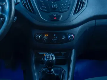 Ford Tourneo-Courier