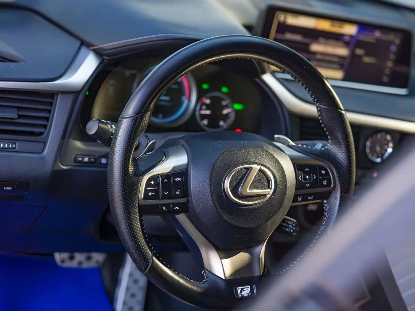 Lexus Seria-Rx Gen-Iv-2015