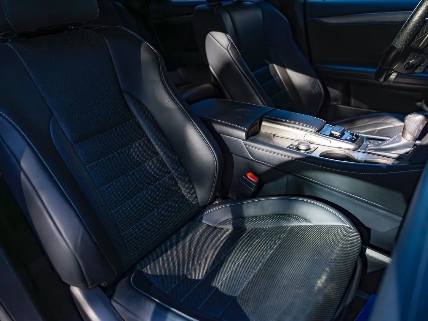 Lexus Seria-Rx Gen-Iv-2015