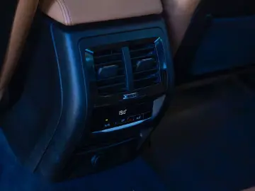 BMW X3 xDrive Navi Camera XLine Ambientala - Finanțare