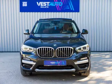 BMW X3 xDrive Navi Camera XLine Ambientala - Finanțare