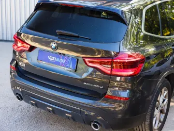 BMW X3 xDrive Navi Camera XLine Ambientala - Finanțare