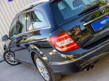 Mercedes-Benz C Gen-W204-2007-2015