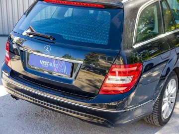 Mercedes-Benz C Gen-W204-2007-2015