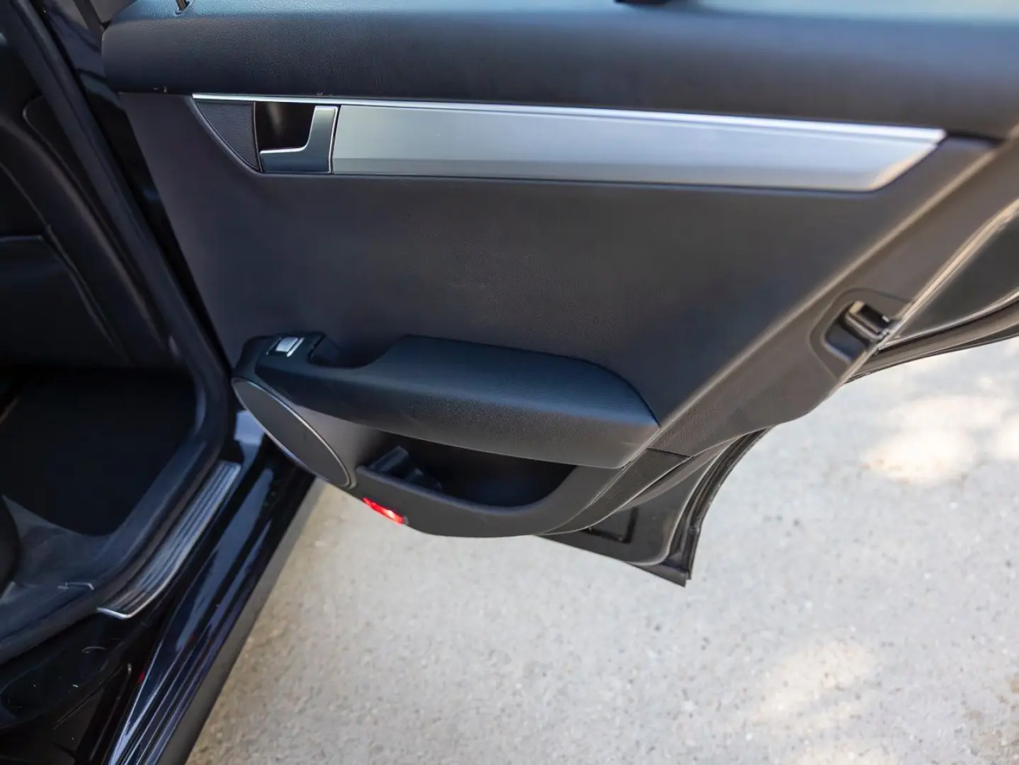 Mercedes-Benz C Gen-W204-2007-2015