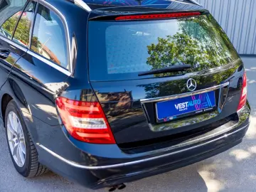 Mercedes-Benz C Gen-W204-2007-2015