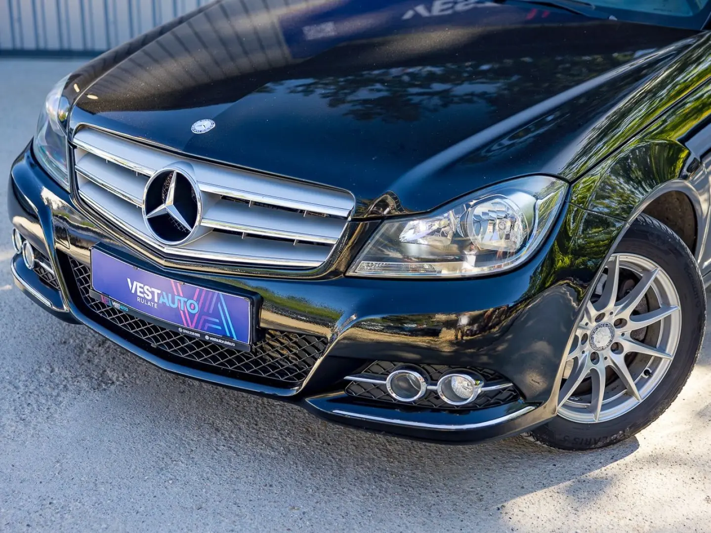 Mercedes-Benz C Gen-W204-2007-2015