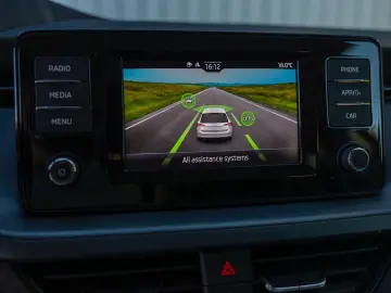 Skoda Scala CarPlay LaneAssist AndroidAuto - Finance Garanti