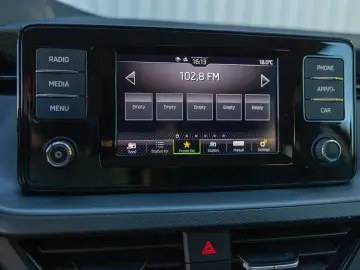 Skoda Scala CarPlay LaneAssist AndroidAuto - Finance Garanti