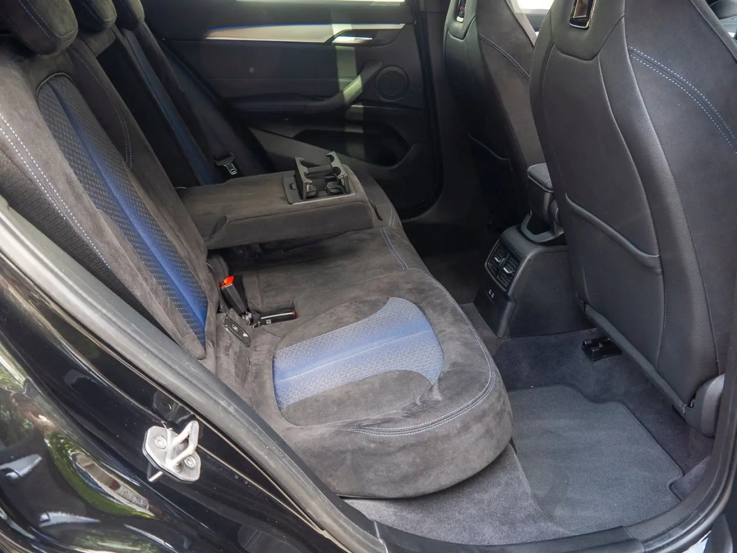 BMW X2 M-Sport Panoramic Alcantara Incalzire-Finantare Rapid