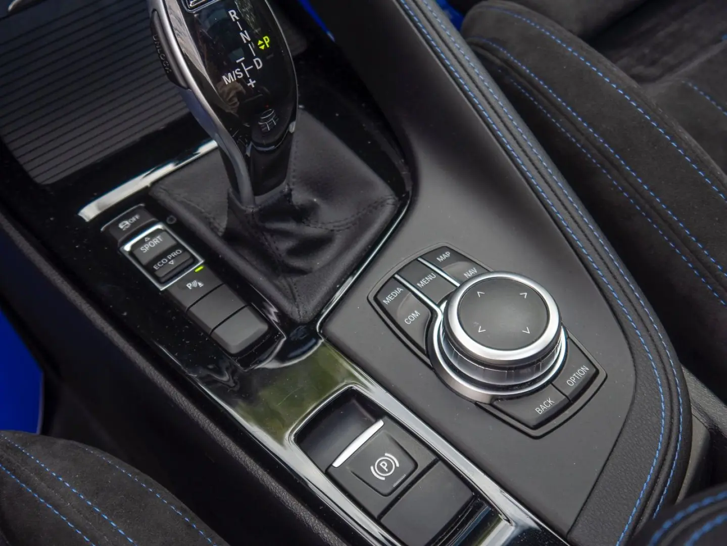 BMW X2 M-Sport Panoramic Alcantara Incalzire-Finantare Rapid