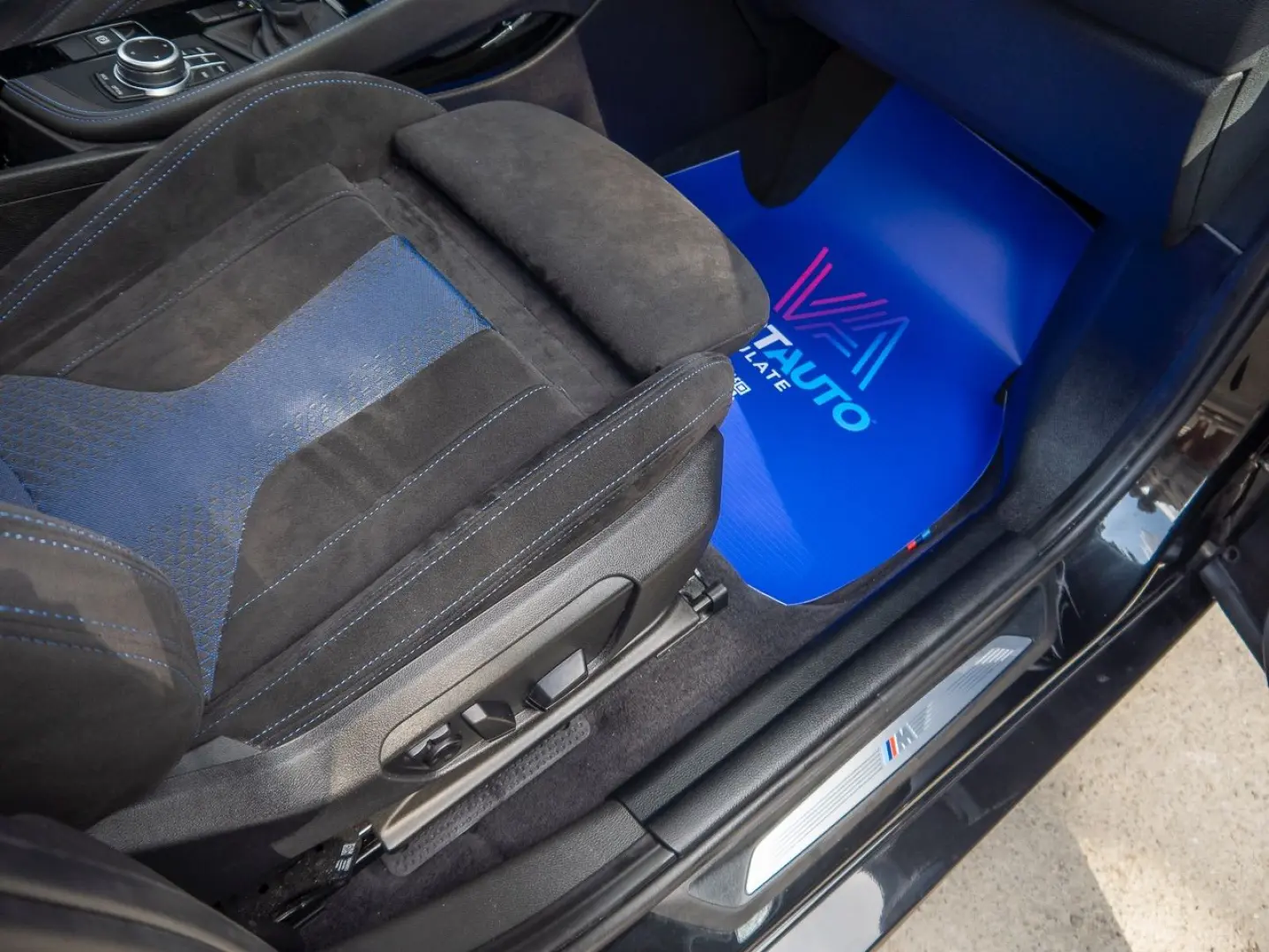 BMW X2 M-Sport Panoramic Alcantara Incalzire-Finantare Rapid