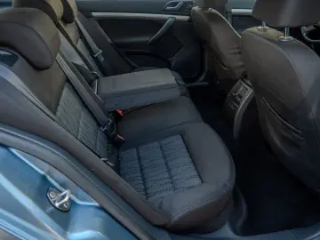 Skoda Octavia 1.6 TDI DSG • 2011 • Automată • Euro 5