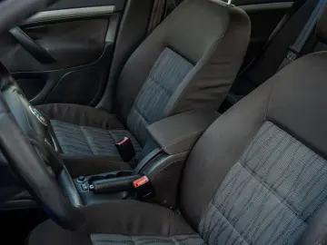 Skoda Octavia 1.6 TDI DSG • 2011 • Automată • Euro 5