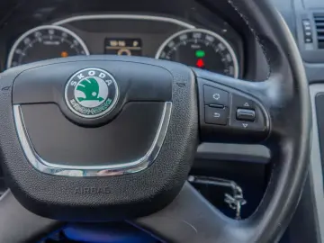 Skoda Octavia 1.6 TDI DSG • 2011 • Automată • Euro 5