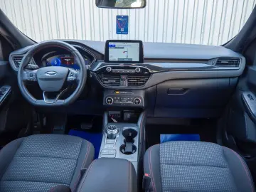 Ford Kuga St-Line Camera Bord Digital CarPlay - Finanțare