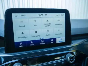 Ford Kuga St-Line Camera Bord Digital CarPlay - Finanțare