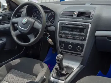 Skoda   Octavia 1.2 TSI Ambition - Finatare Fara avans!