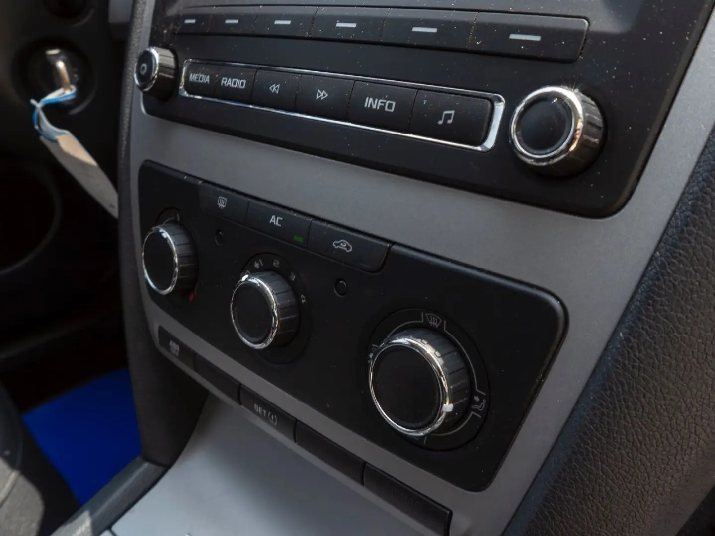 Skoda   Octavia 1.2 TSI Ambition - Finatare Fara avans!