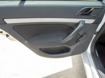 Skoda   Octavia 1.2 TSI Ambition - Finatare Fara avans!