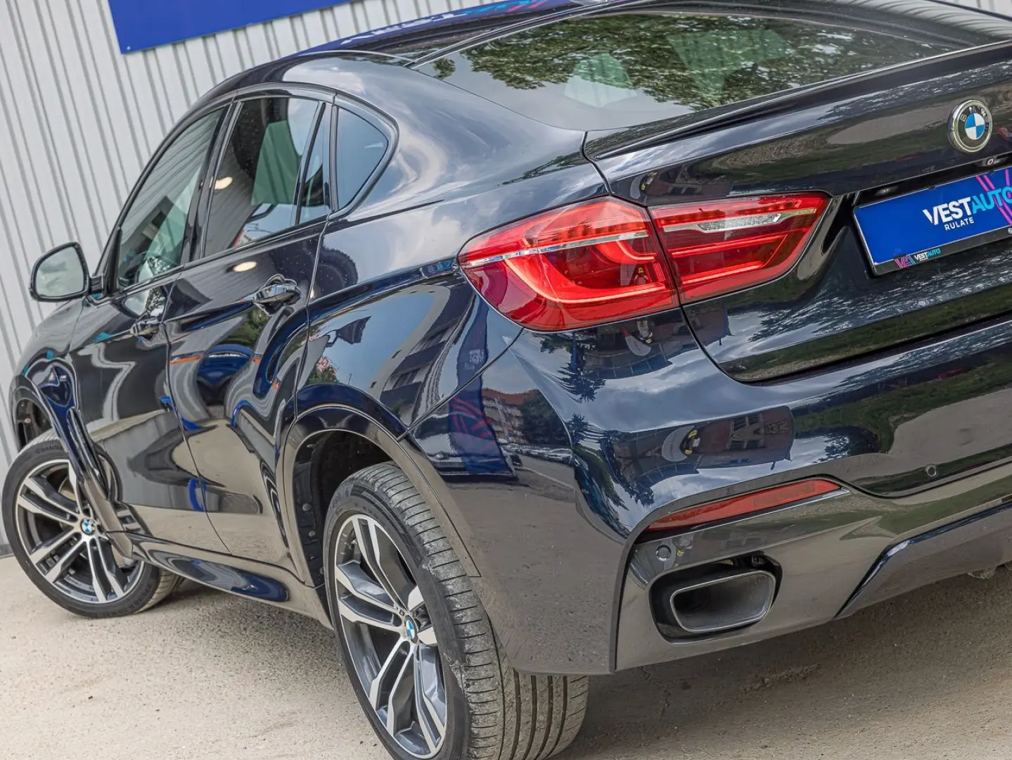 BMW X6 M50d HarmanKardon HeadUp Finantare in rate fixe