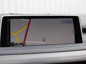 BMW X6 M50d HarmanKardon HeadUp Finantare in rate fixe