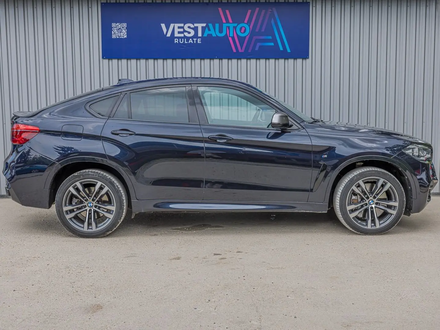 BMW X6 M50d HarmanKardon HeadUp Finantare in rate fixe
