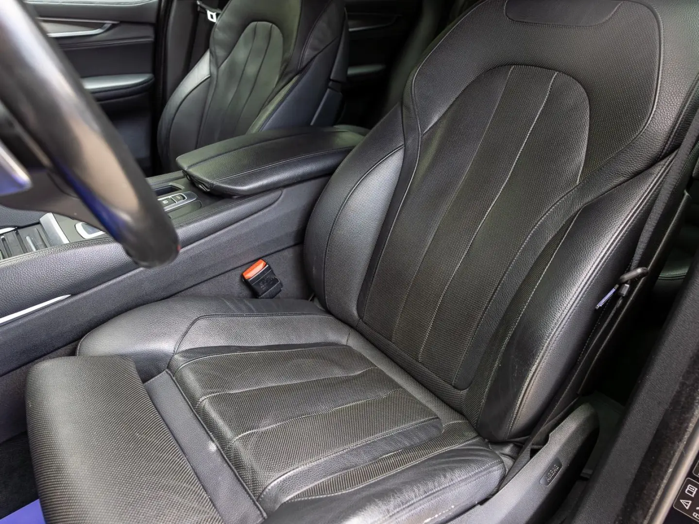 BMW X6 M50d HarmanKardon HeadUp Finantare in rate fixe