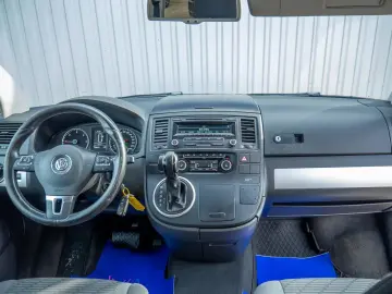 Volkswagen Multivan Gen-T5-2003-2016
