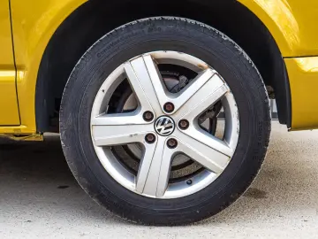 Volkswagen Multivan Gen-T5-2003-2016