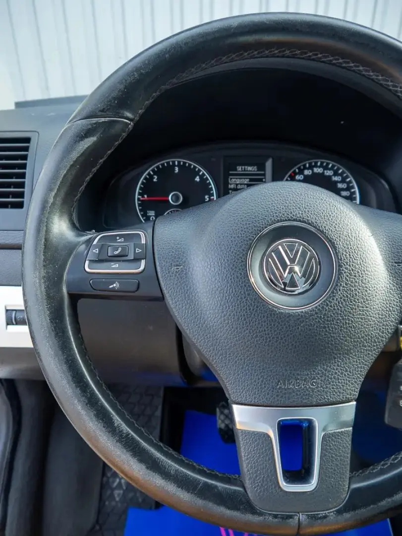 Volkswagen Multivan Gen-T5-2003-2016