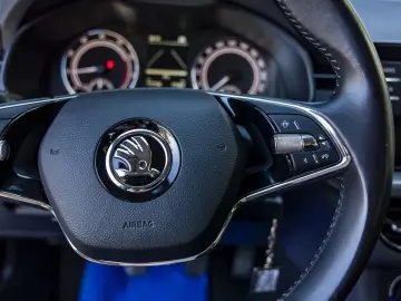 Skoda Scala CarPlay LaneAssist AndroidAuto - Finance Garanti