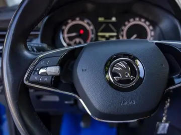 Skoda Scala CarPlay LaneAssist AndroidAuto - Finance Garanti