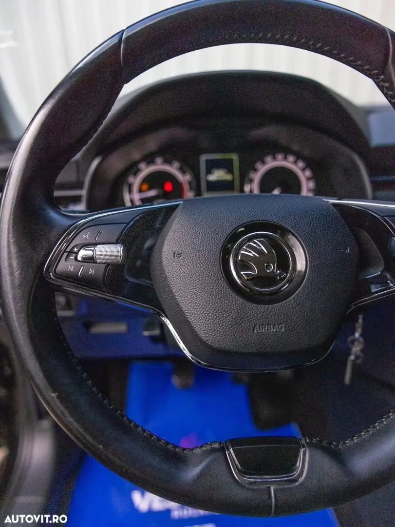 Skoda Scala CarPlay LaneAssist AndroidAuto - Finantare Garan