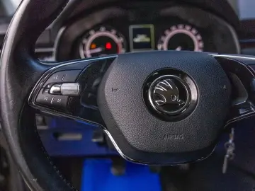 Skoda Scala CarPlay LaneAssist AndroidAuto - Finantare Garan