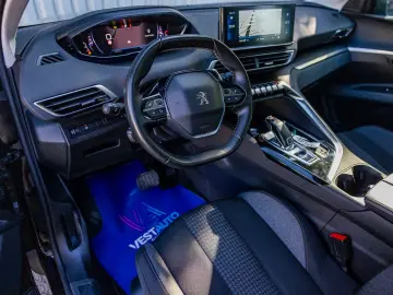Peugeot 5008 Automat 7locuri Navi SafetyBreak StartStop