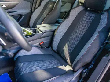 Peugeot 5008 Automat 7locuri Navi SafetyBreak StartStop