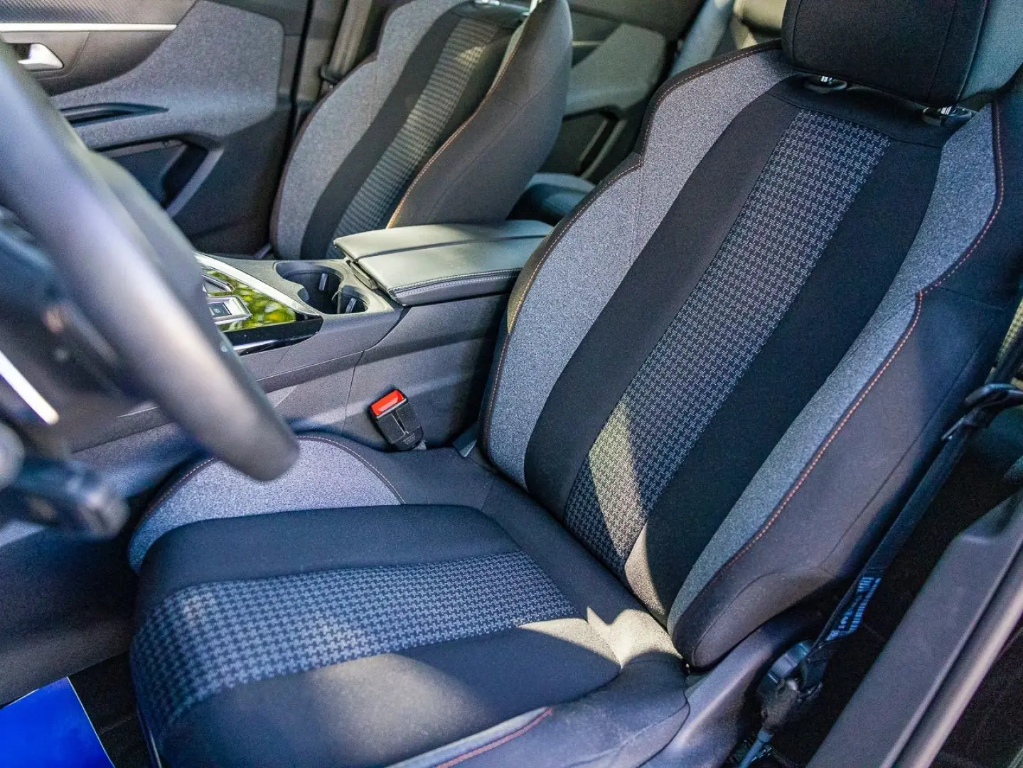 Peugeot 5008 Automat 7locuri Navi SafetyBreak StartStop