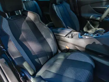 Peugeot 5008 Automat 7locuri Navi SafetyBreak StartStop