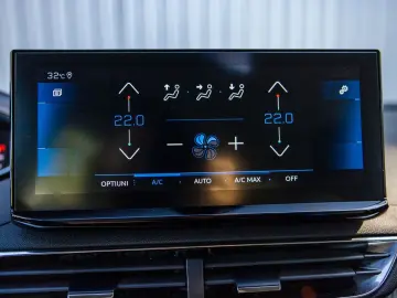 Peugeot 5008 Automat 7locuri Navi SafetyBreak StartStop
